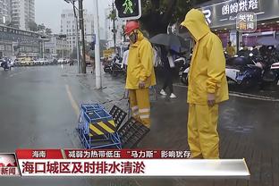 林德洛夫迎来曼联生涯250场里程碑，收获4球7助攻+1座联赛杯冠军